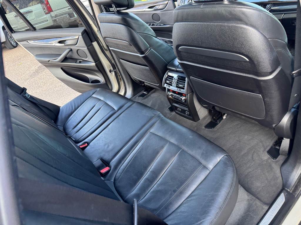 2016 BMW X5 Image 29
