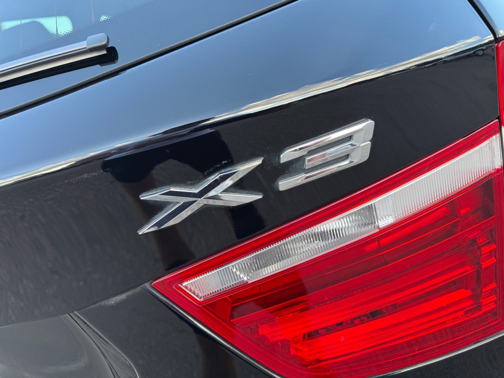 2017 BMW X3 Image 14