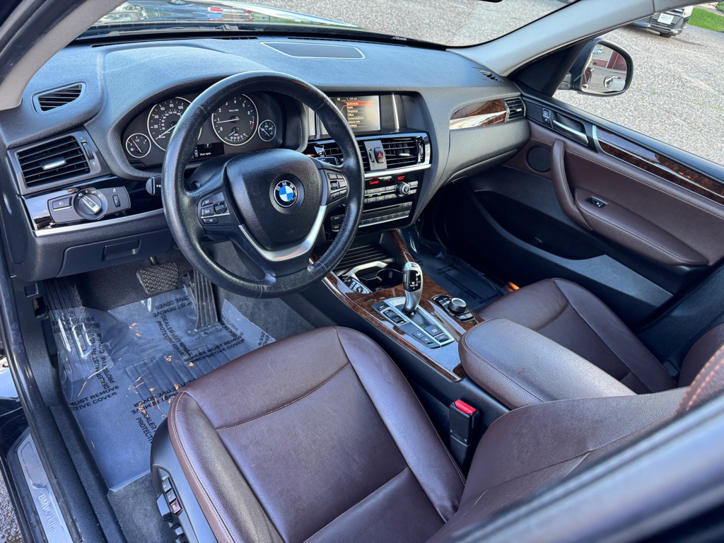 2017 BMW X3 Image 18