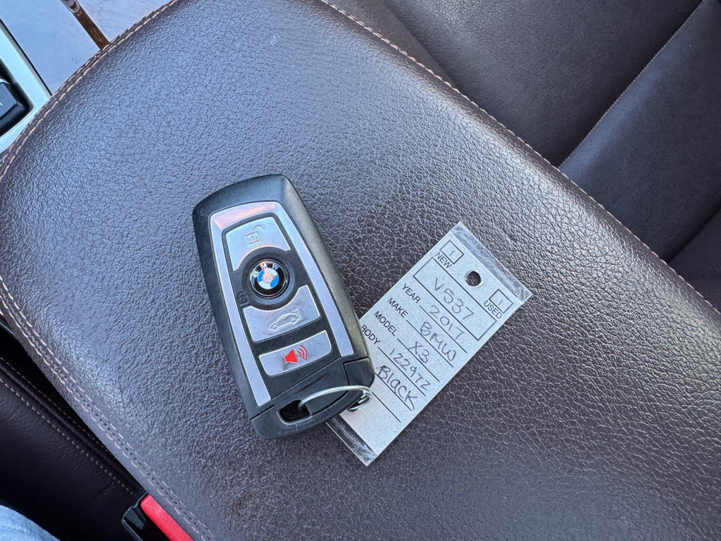 2017 BMW X3 Image 39