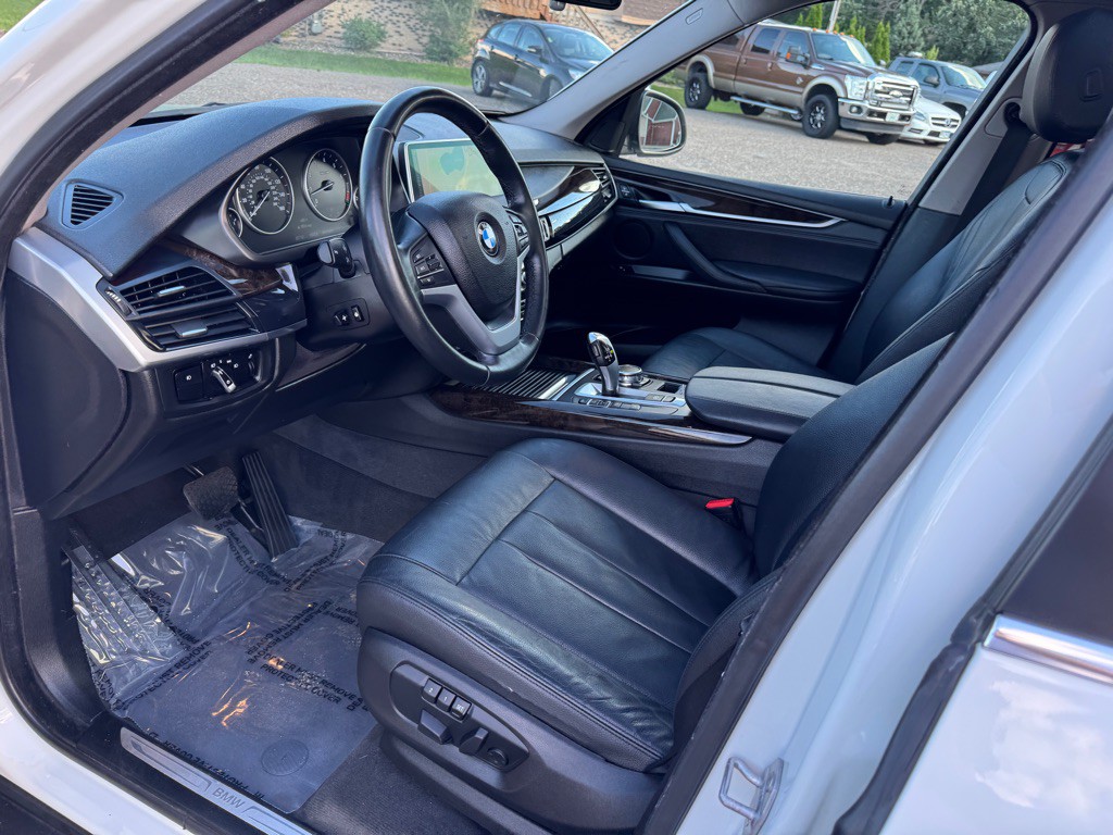 2016 BMW X5 Image 17