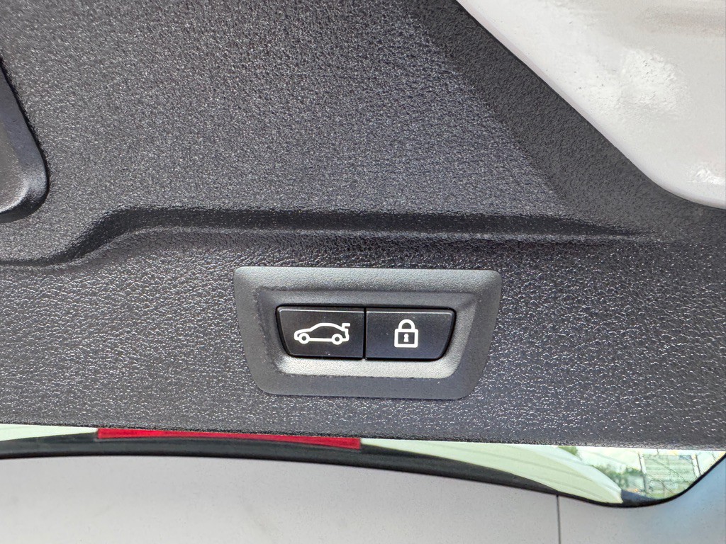 2016 BMW X5 Image 27