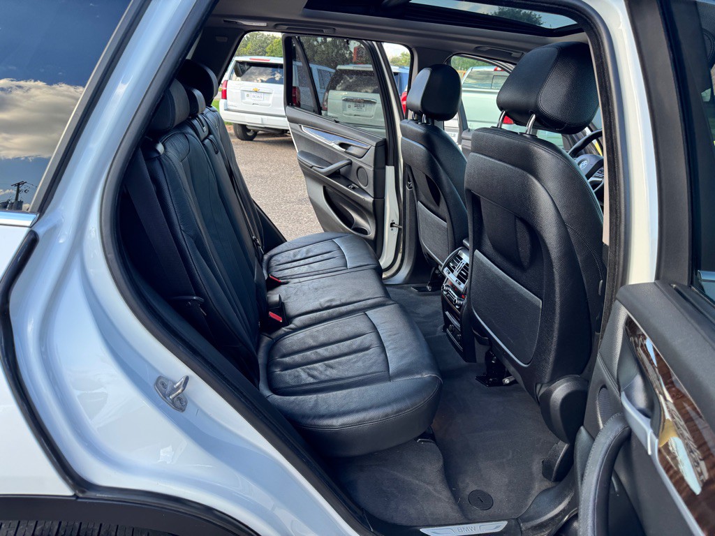 2016 BMW X5 Image 28