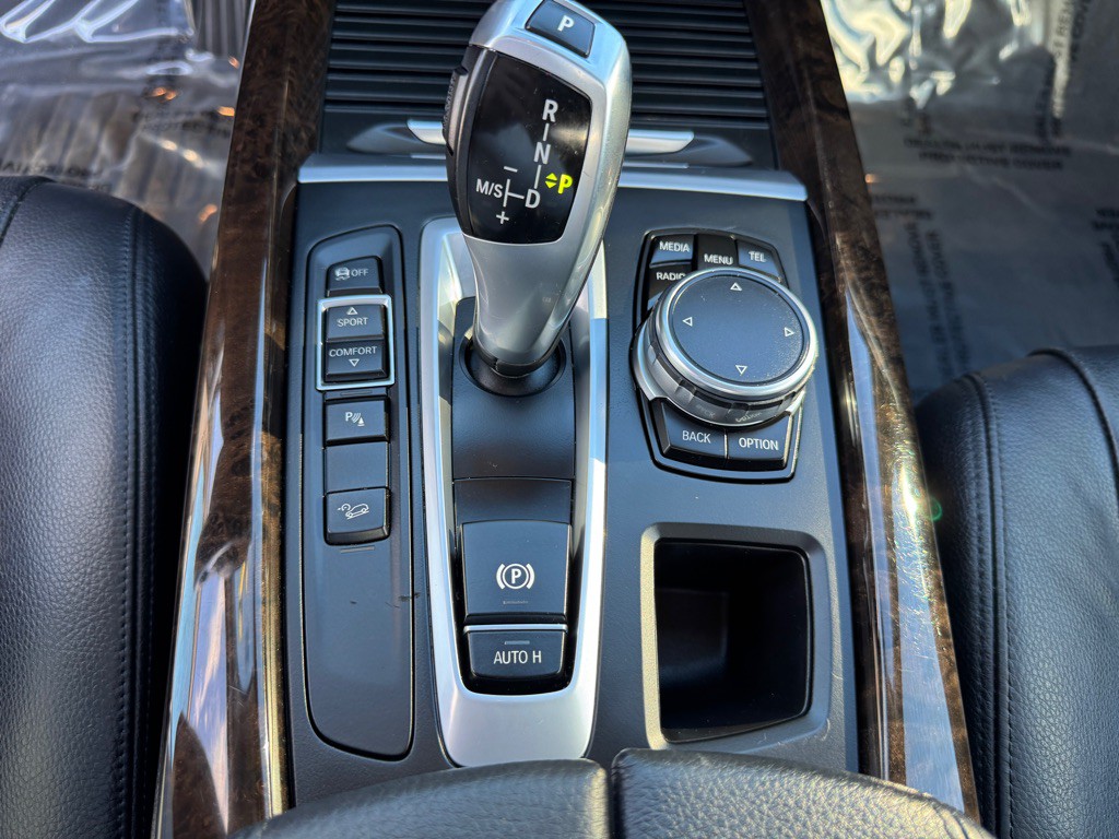2016 BMW X5 Image 40