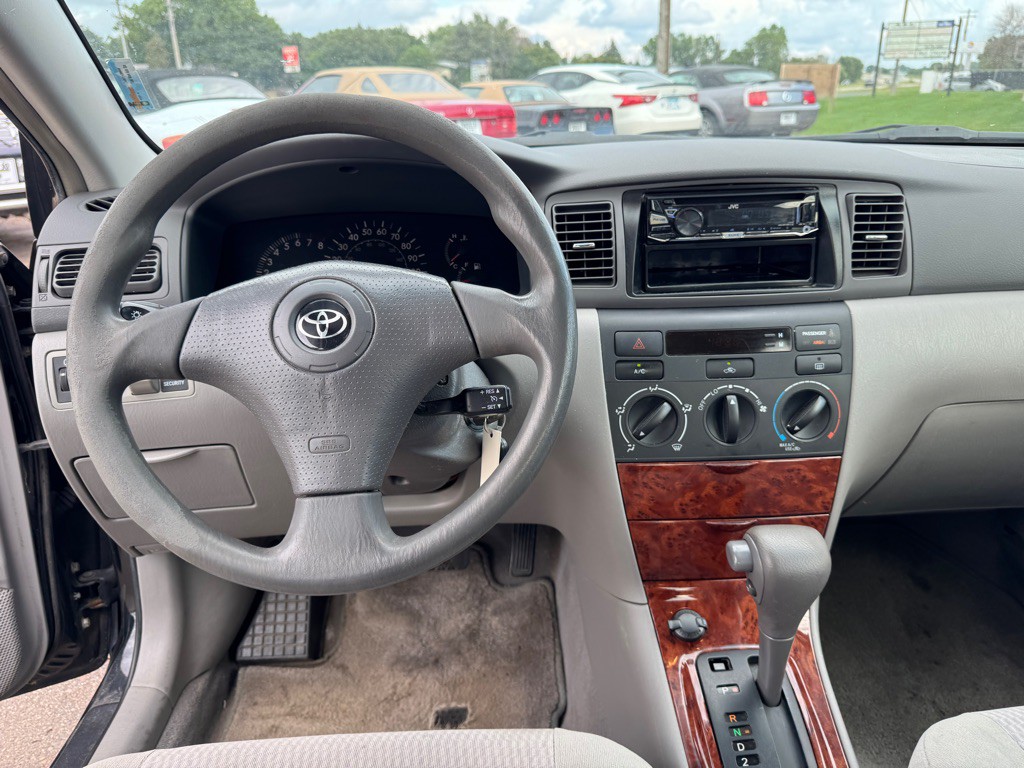 2006 Toyota Corolla Image 31