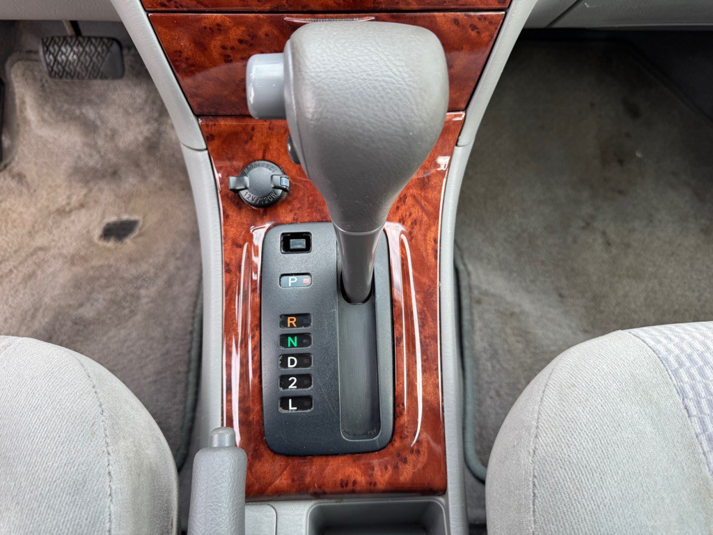2006 Toyota Corolla Image 32