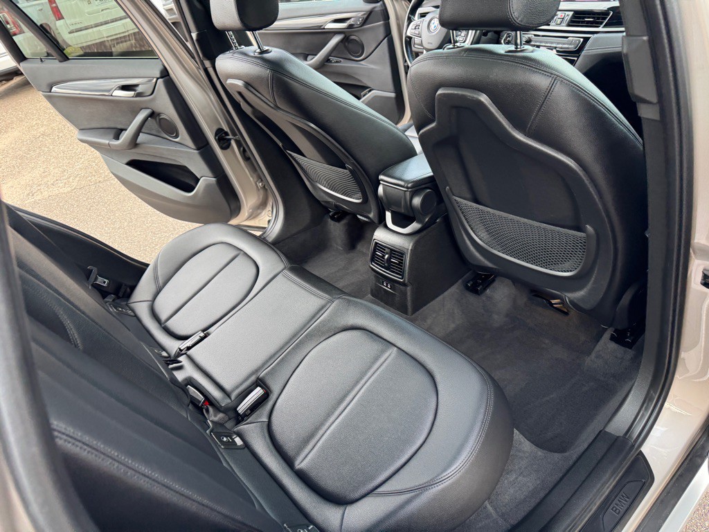 2022 BMW X1 Image 28