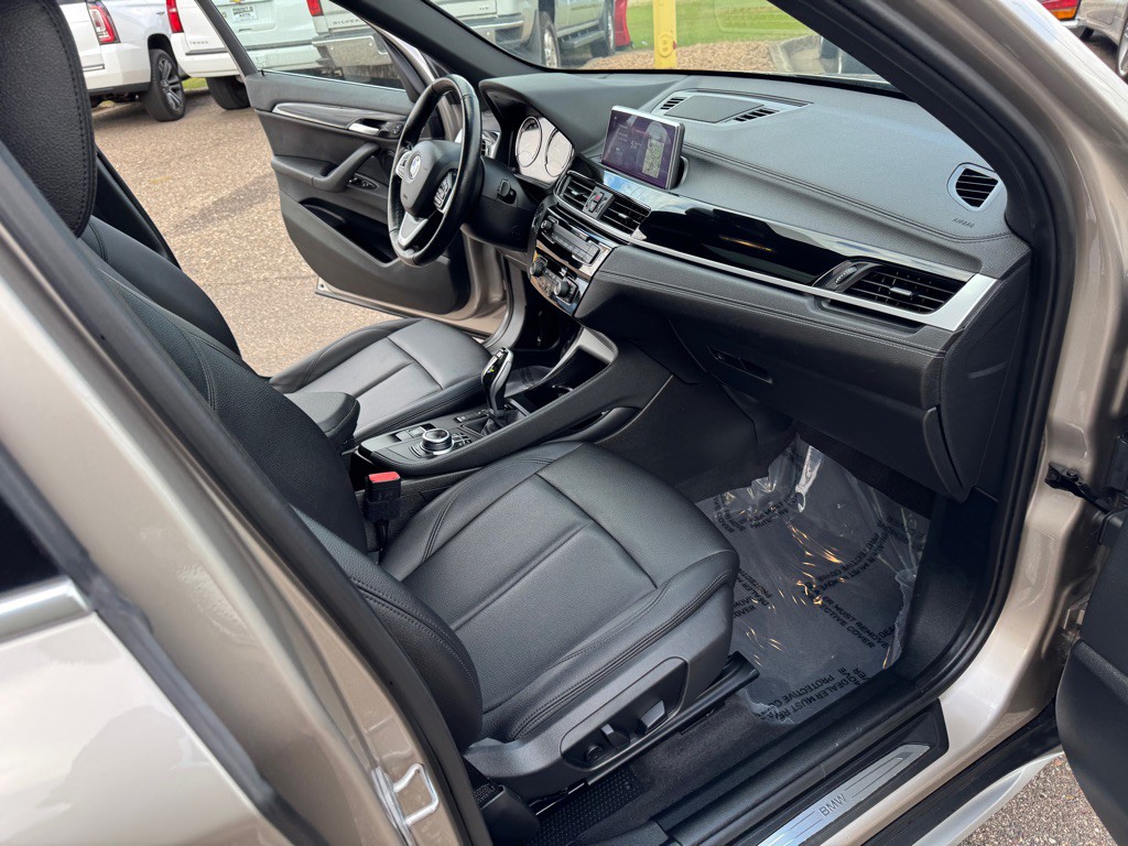 2022 BMW X1 Image 31