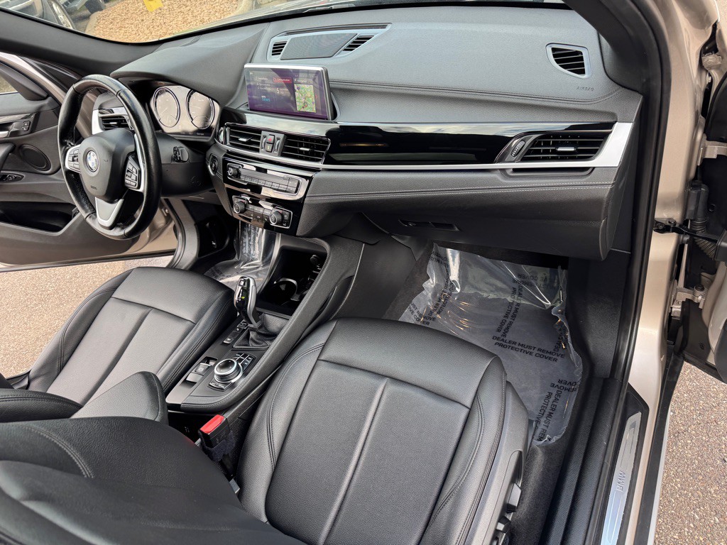 2022 BMW X1 Image 32