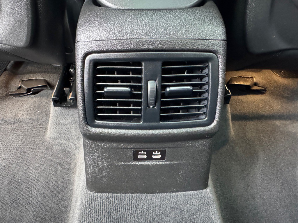 2022 BMW X1 Image 34