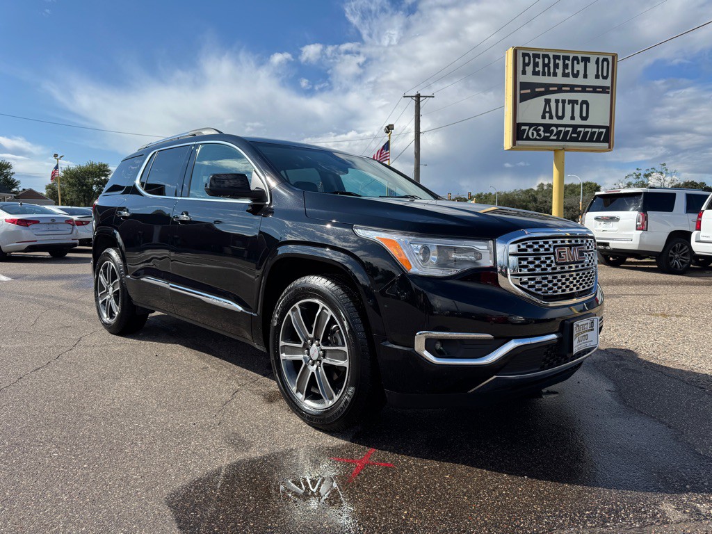 2019 GMC Acadia Image 1