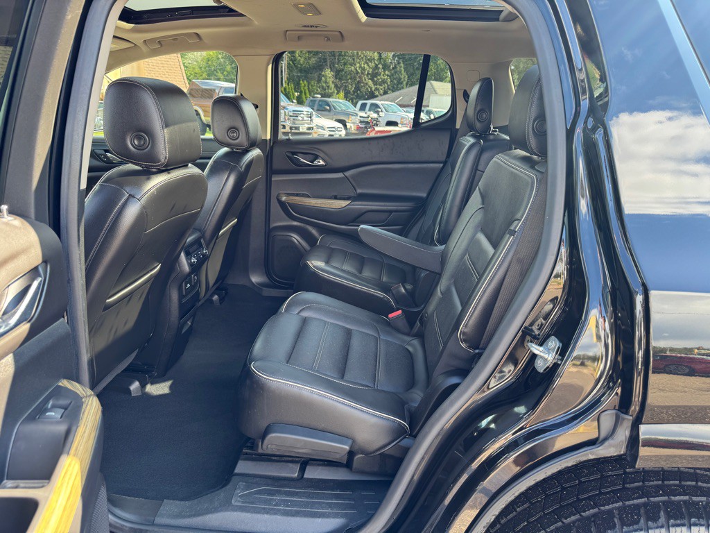 2019 GMC Acadia Image 24