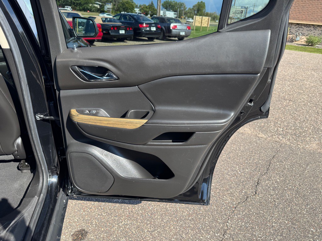 2019 GMC Acadia Image 33