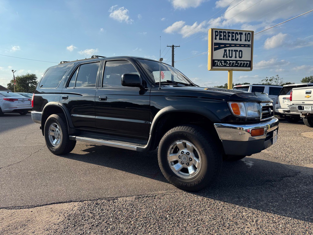 1997 Toyota 4Runner Image 2