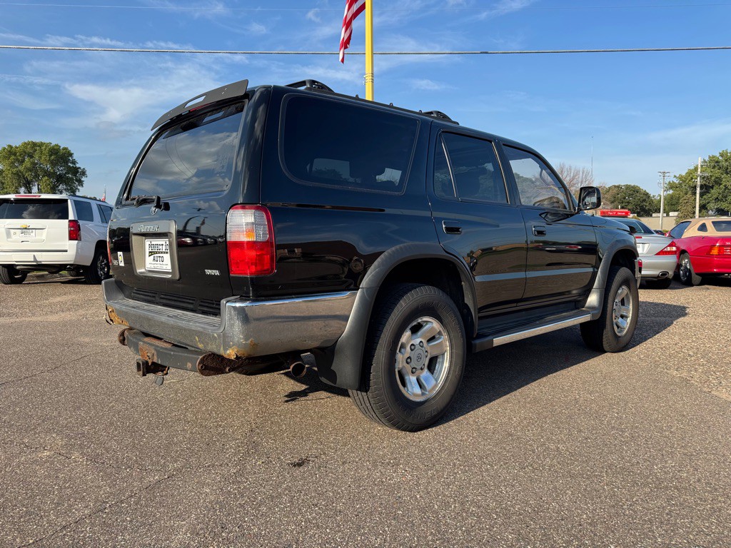 1997 Toyota 4Runner Image 4