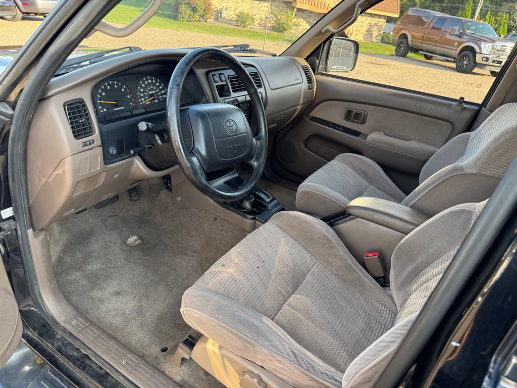 1997 Toyota 4Runner Image 17