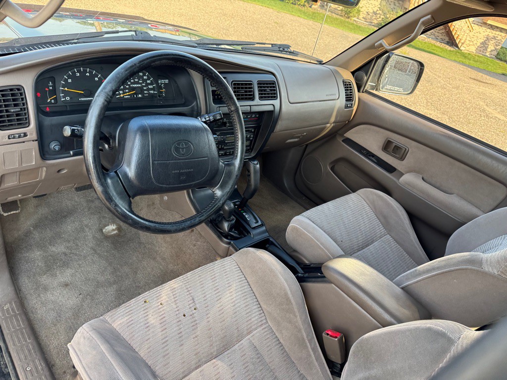 1997 Toyota 4Runner Image 18