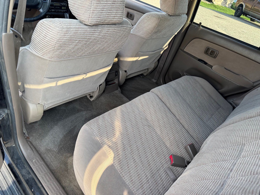 1997 Toyota 4Runner Image 21