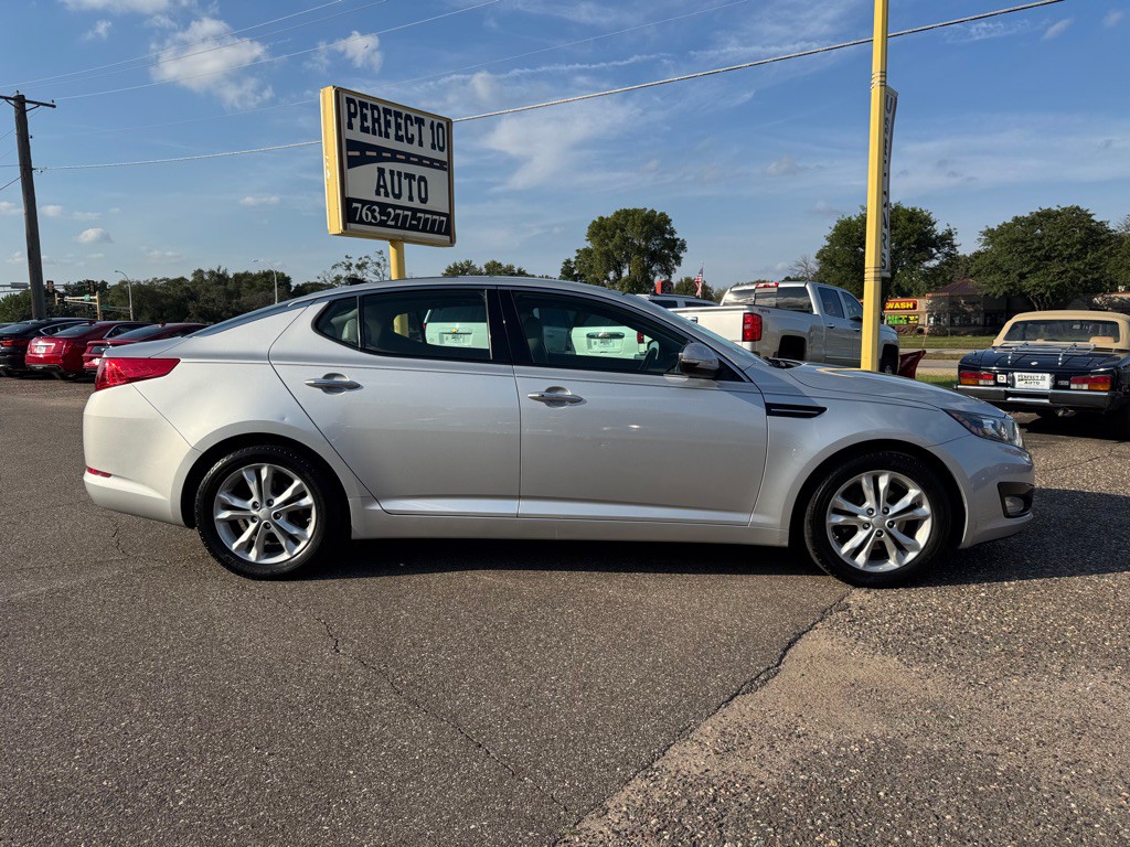 2013 Kia Optima Image 3