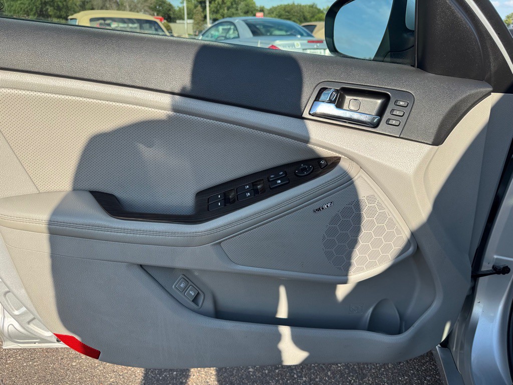 2013 Kia Optima Image 19