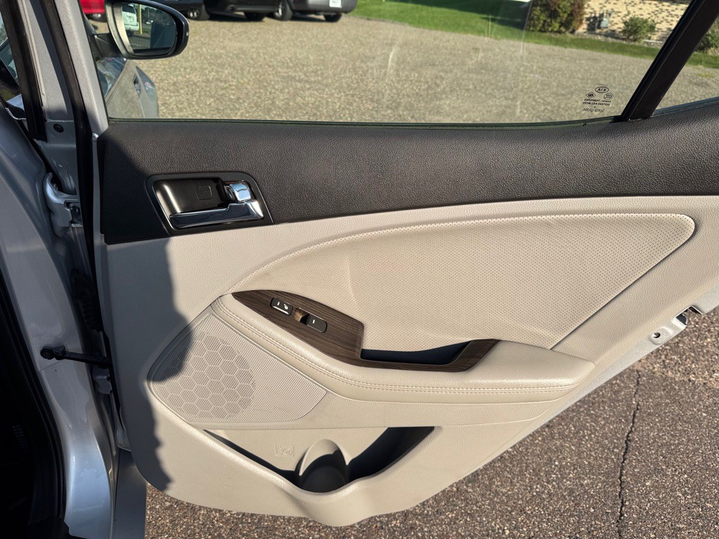 2013 Kia Optima Image 28