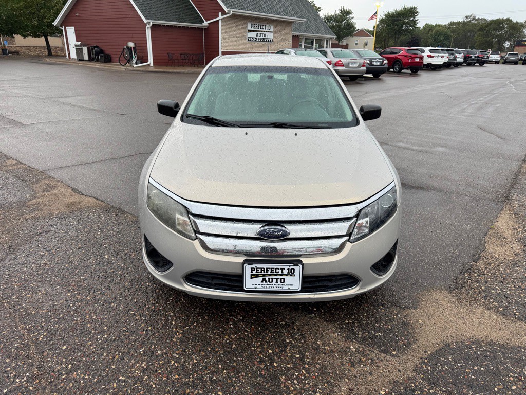 2010 Ford Fusion Image 12