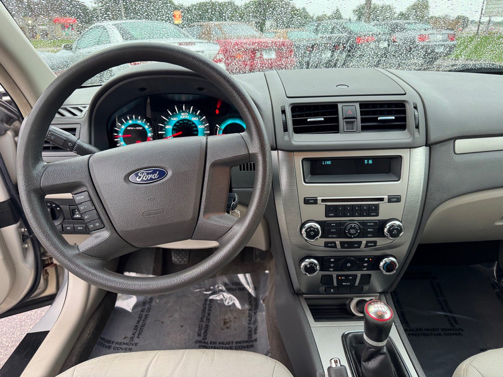 2010 Ford Fusion Image 31