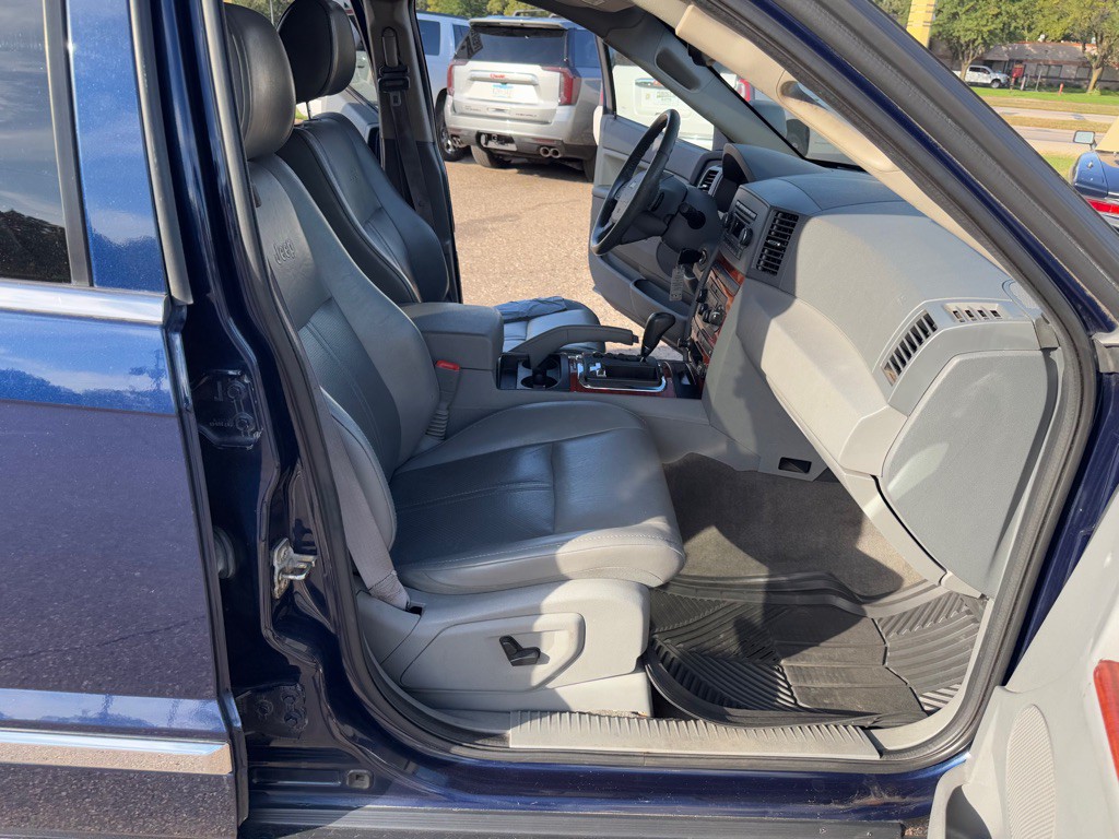 2005 Jeep Grand Cherokee Image 29