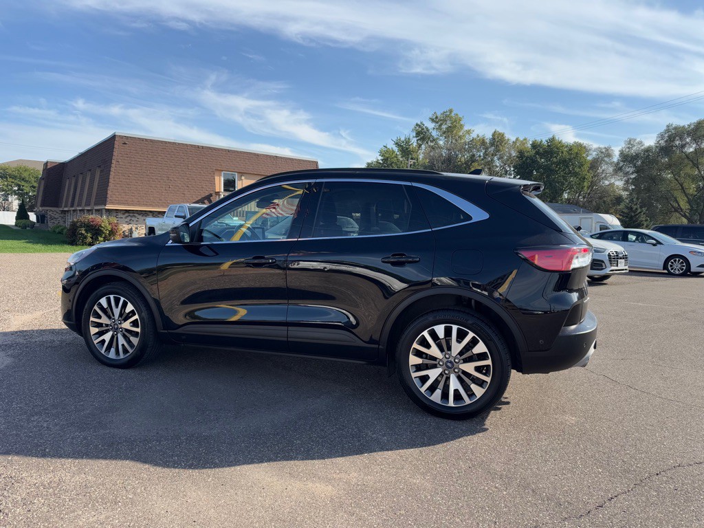 2020 Ford Escape Image 8