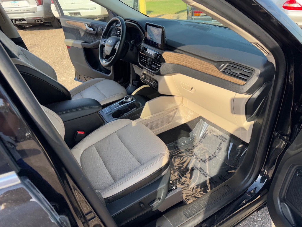 2020 Ford Escape Image 33