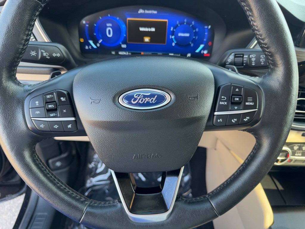 2020 Ford Escape Image 48