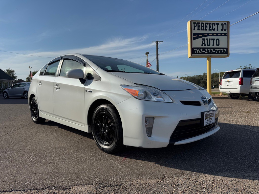 2012 Toyota Prius Image 1
