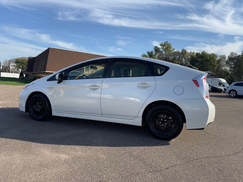 2012 Toyota Prius Image 8