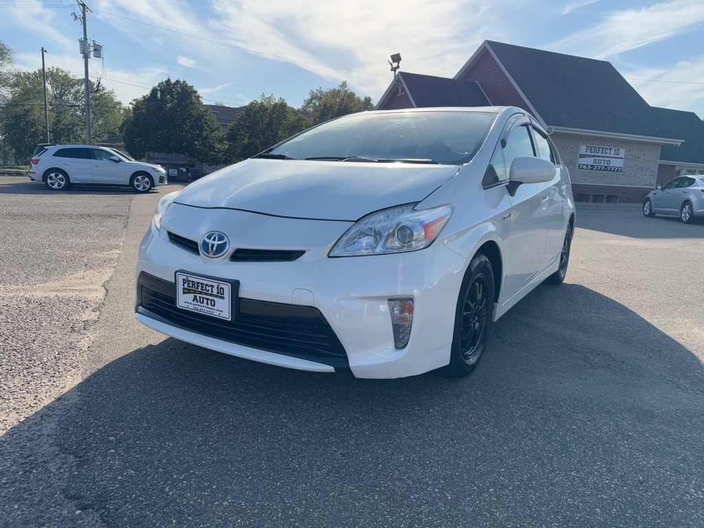 2012 Toyota Prius Image 11