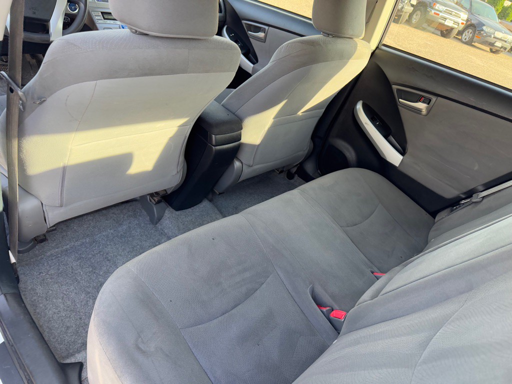 2012 Toyota Prius Image 21