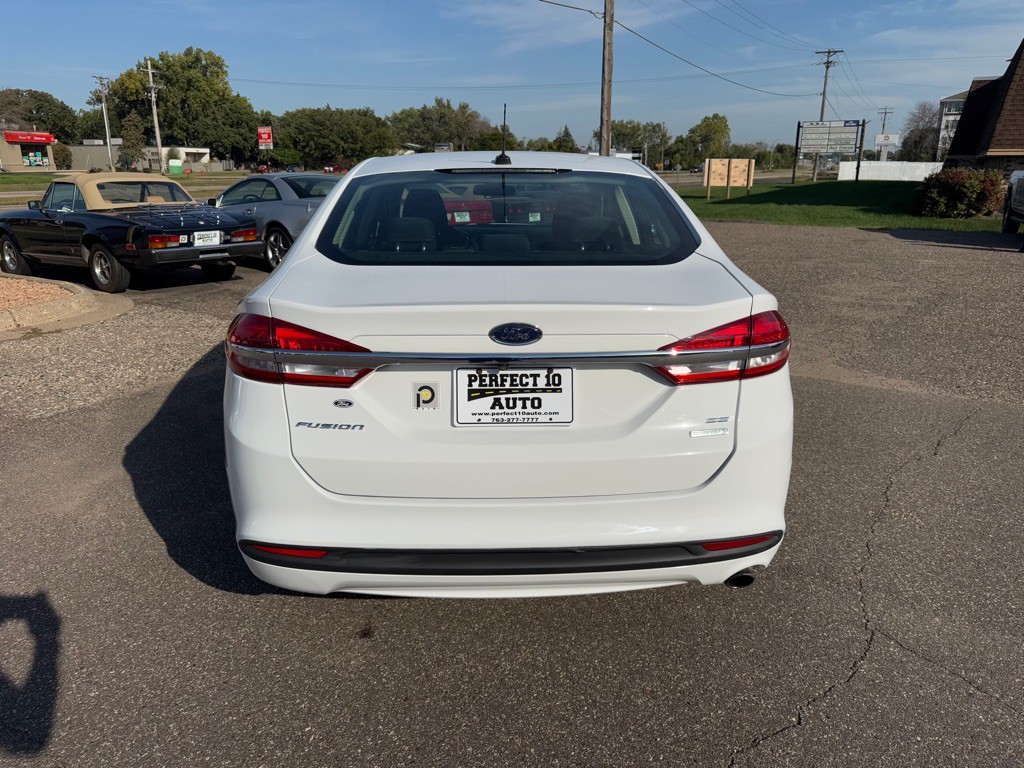 2017 Ford Fusion Image 6