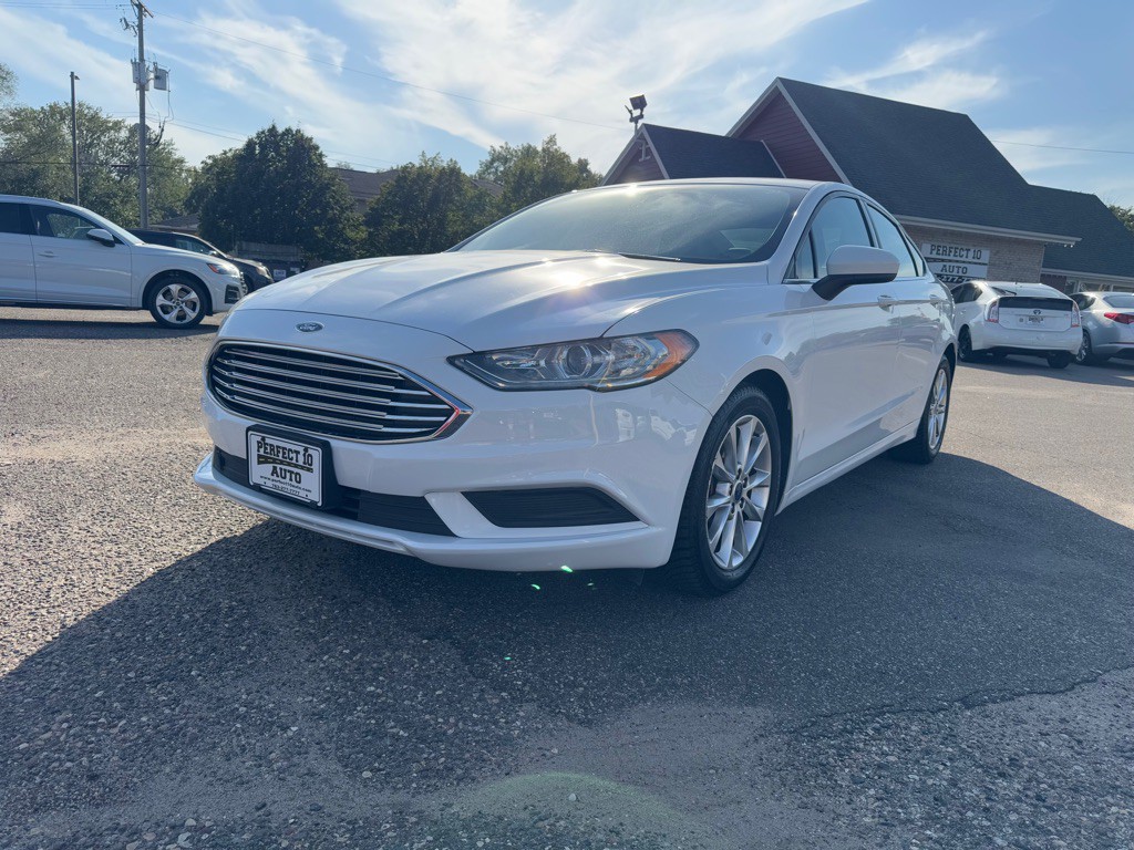 2017 Ford Fusion Image 11