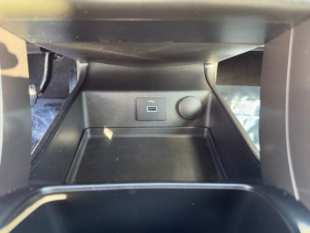 2017 Ford Fusion Image 34