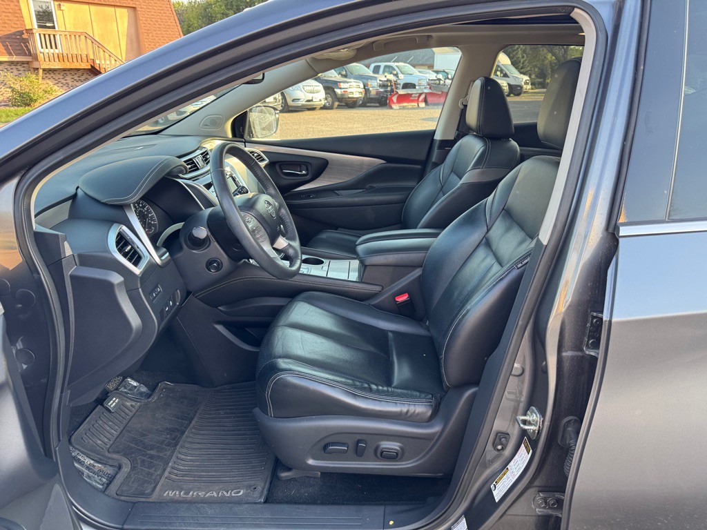 2015 Nissan Murano Image 16