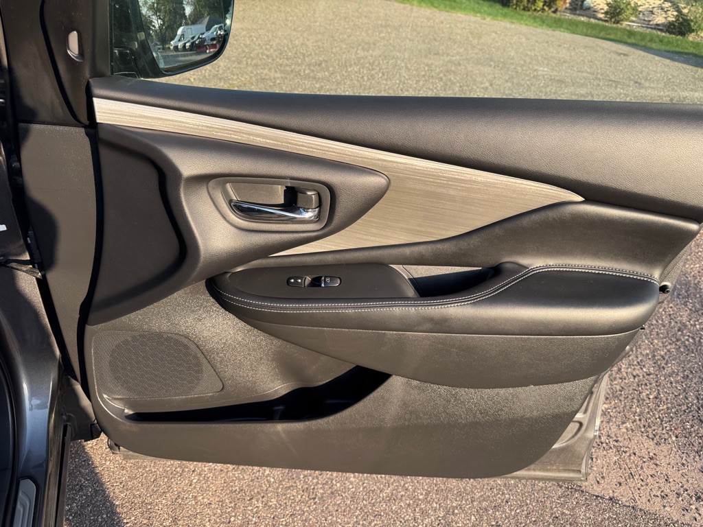 2015 Nissan Murano Image 33