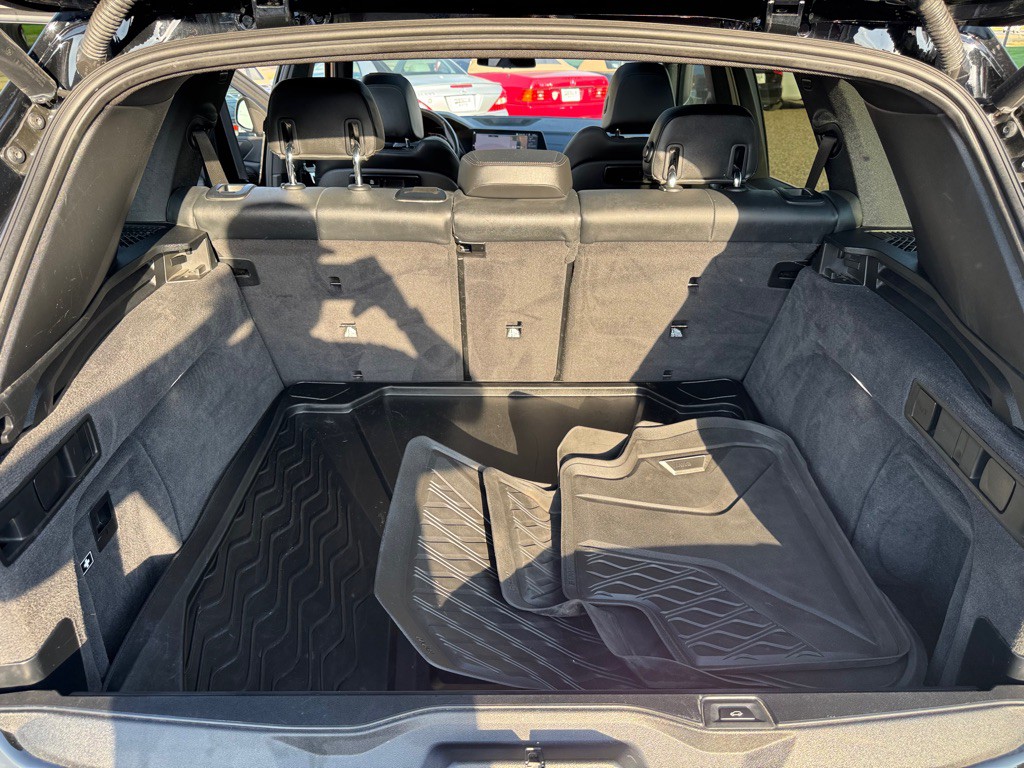 2020 BMW X5 Image 24