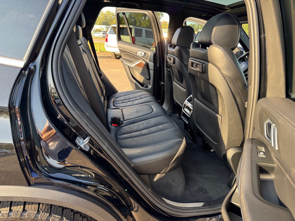 2020 BMW X5 Image 27