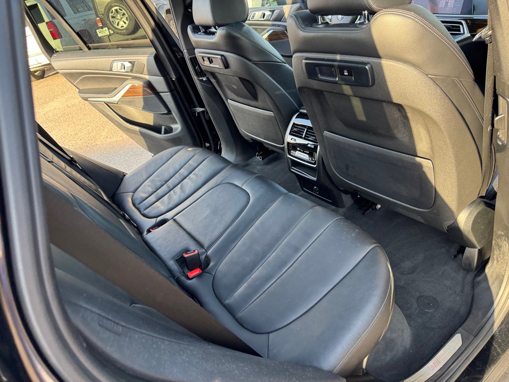 2020 BMW X5 Image 28