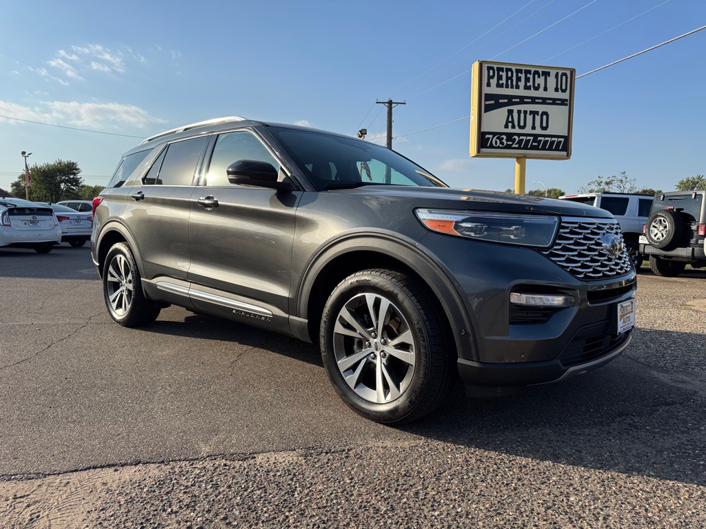 2020 Ford Explorer Image 1