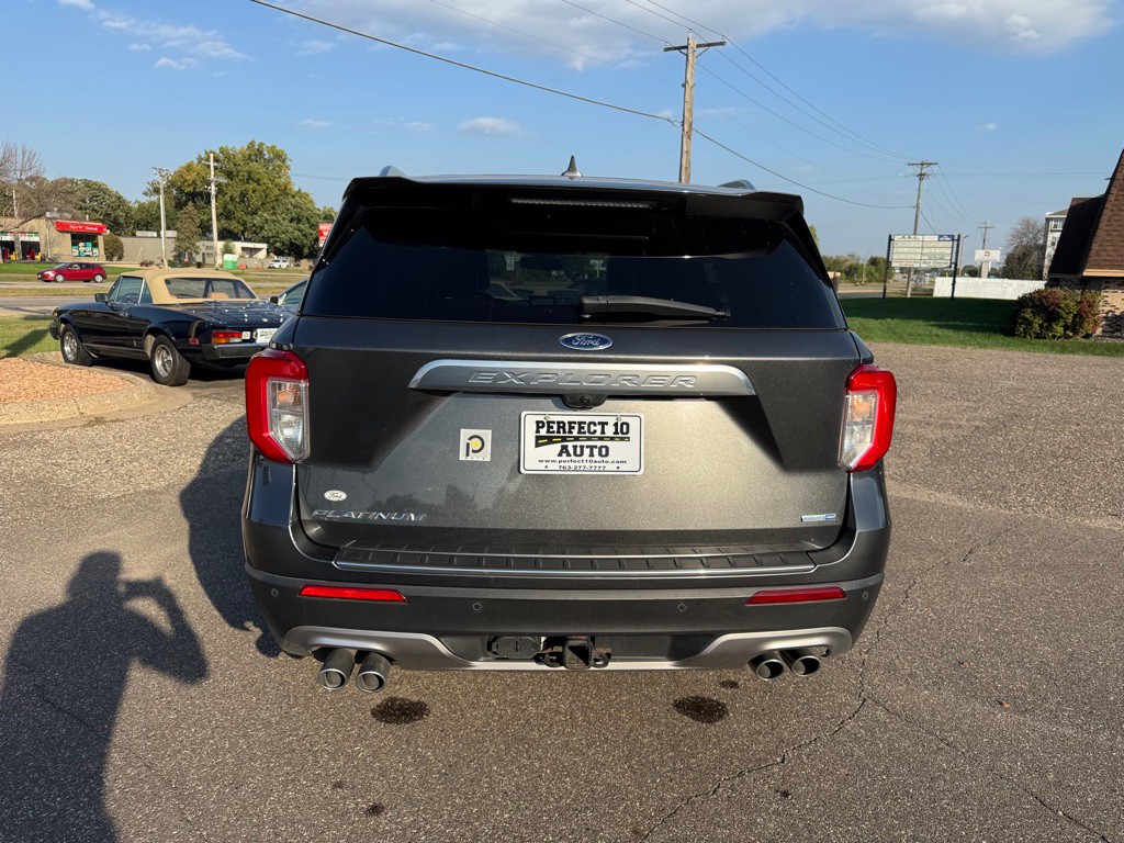 2020 Ford Explorer Image 6