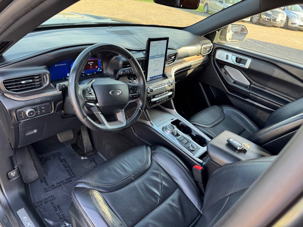 2020 Ford Explorer Image 18