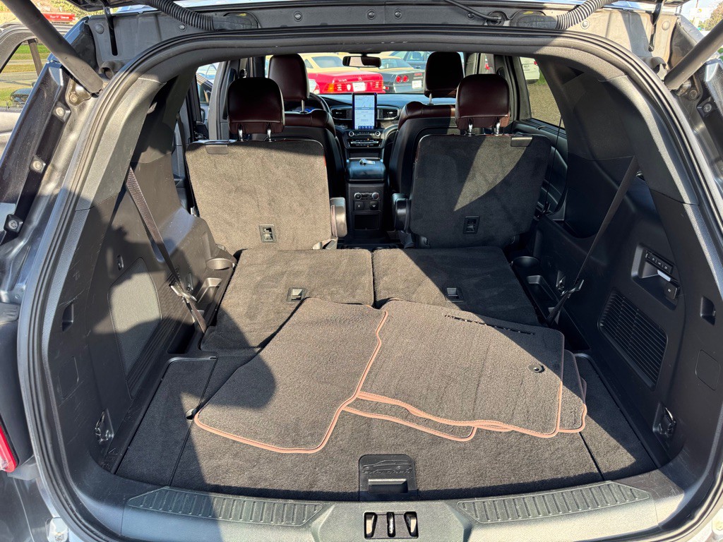 2020 Ford Explorer Image 25
