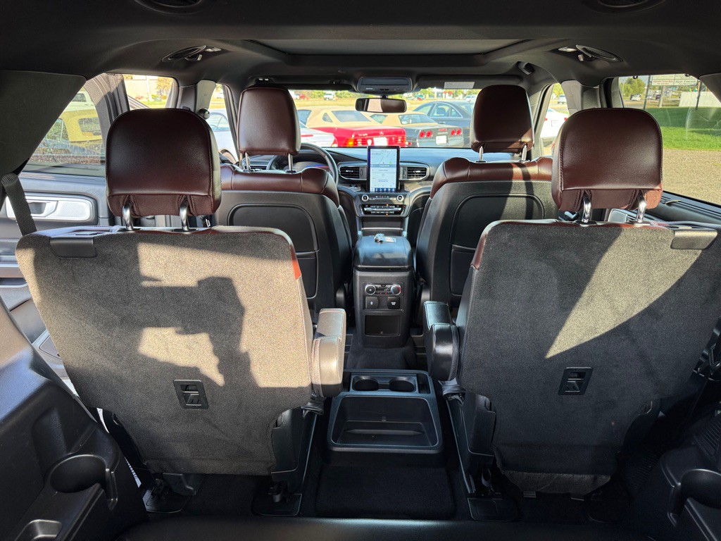 2020 Ford Explorer Image 27