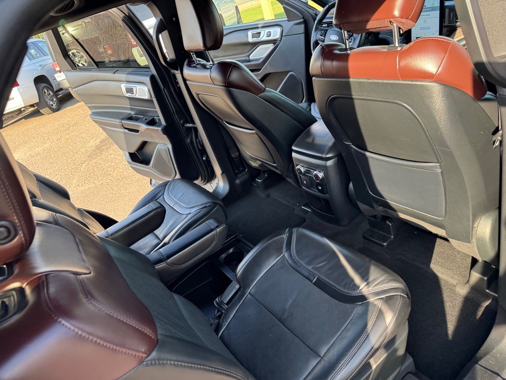 2020 Ford Explorer Image 31