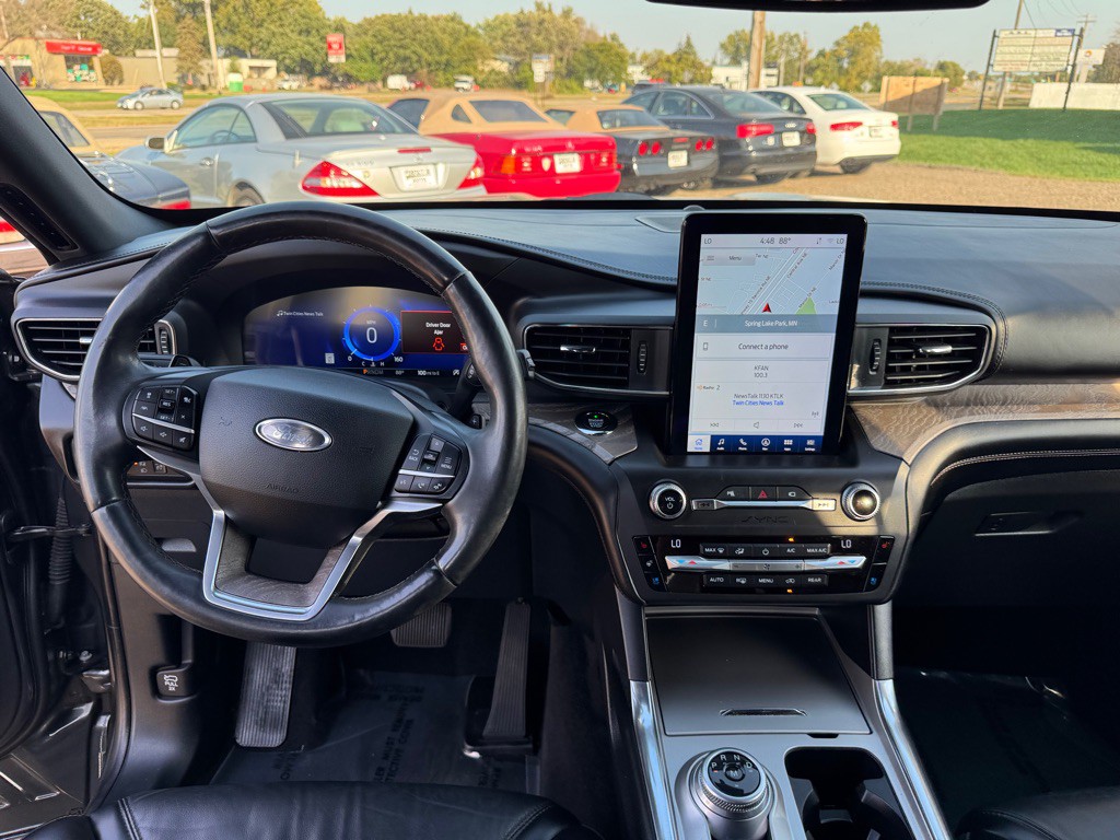 2020 Ford Explorer Image 39